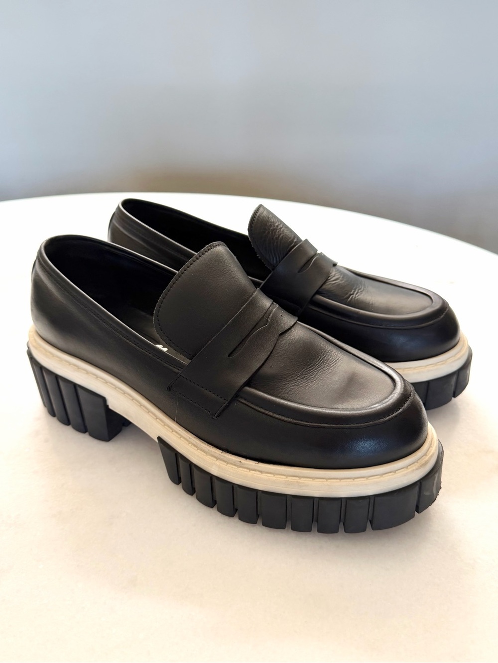 L’INTERVALLE Black Leather Platform Loafers